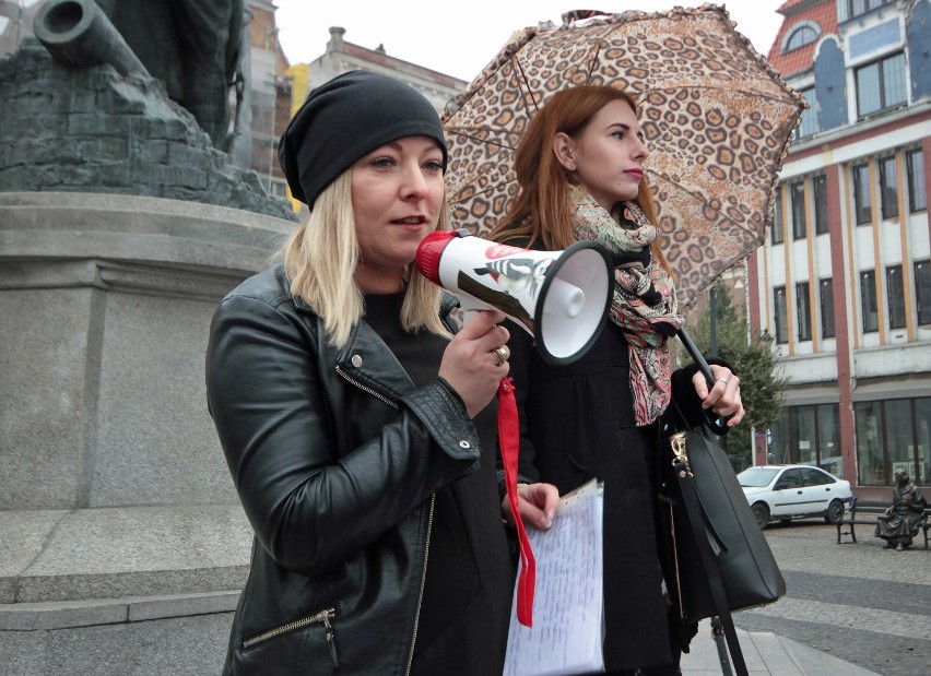 Organizatorkami protestu były grudziądzanki: Ania Litwiniuk...