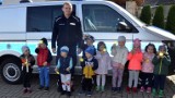 Dzieci ze Śmiłowa w ramach Ogólnopolskiego Dnia Przedszkolaka zapoznały się z pracą policjanta