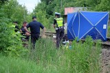 Wypadek na Poleskiej w Białymstoku. Pociąg potrącił kobietę. Zginęła na miejscu (zdjęcia)