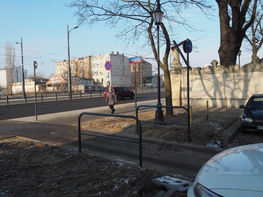 Poprawili przejazd rowerowy na al. Śmigłego-Rydza koło kościoła św. Anny w Łodzi