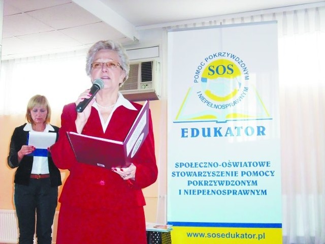 Szkoły w małych miejscowościach, których władze gminy nie mogą utrzymać można uratować przed likwidacją &#8211; twierdzi Barbara Kuczałek, prezes "Edukatora&#8221;.