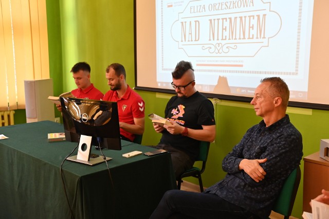 W Technikum nr 6 w Sosnowcu odbyła się  Akcja Narodowego Czytania z piłkarzami Zagłębia Sosnowiec.