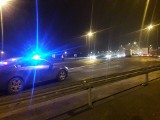 Obława w Białych Błotach pod Bydgoszczą: zbiegł kierowca audi. Policja go szuka [ZDJĘCIA]