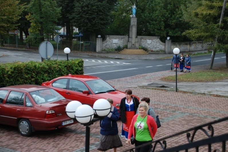 Strażniczki kulinarnych tradycji - żeby było zdrowo i smacznie. O to dbają panie z KGW w Bronisławiu. W galerii wspominamy jubileusze