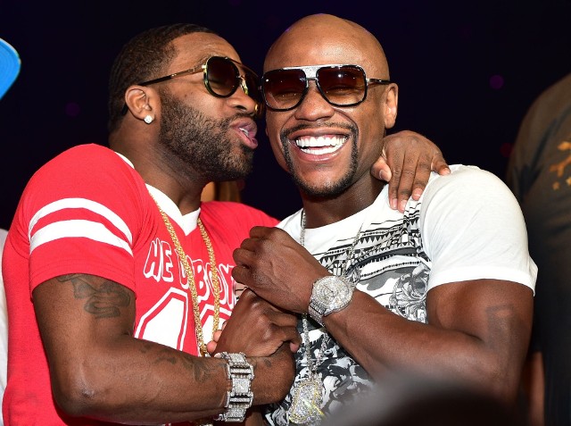 Broner (z lewej) i Mayweather Jr