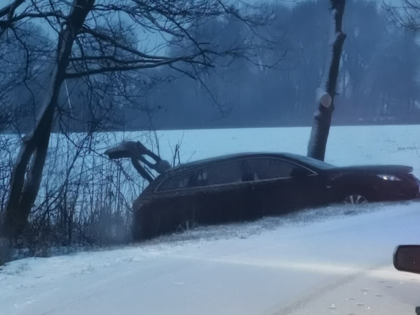 W czwartek rano do groźnego wypadku doszło w okolicach...