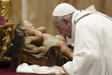 Watykan: Papież Franciszek odprawił pasterkę. Apelował o powrót do Betlejem, do istoty wiary
