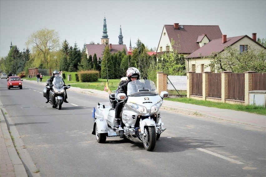 Do Lichenia przyjechali zarówno pasjonaci motocykli, jak i...
