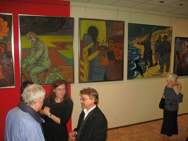 W Muzeum Ziemi Pałuckiej można oglądać wystawę obrazów Edwarda Dwurnika.