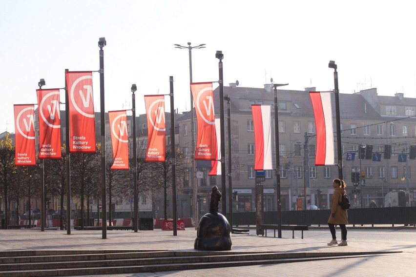 Wrocław jest dziś biało-czerwony. Świętujemy 103. rocznicę odzyskania niepodległości