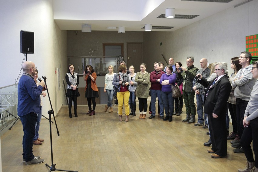 Wystawę można oglądać w Filharmonii Opolskiej.