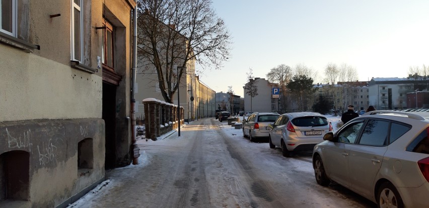 Długi mieszkańców Długiej w Słupsku, których miasto podłączyło do miejskiej sieci ciepłowniczej