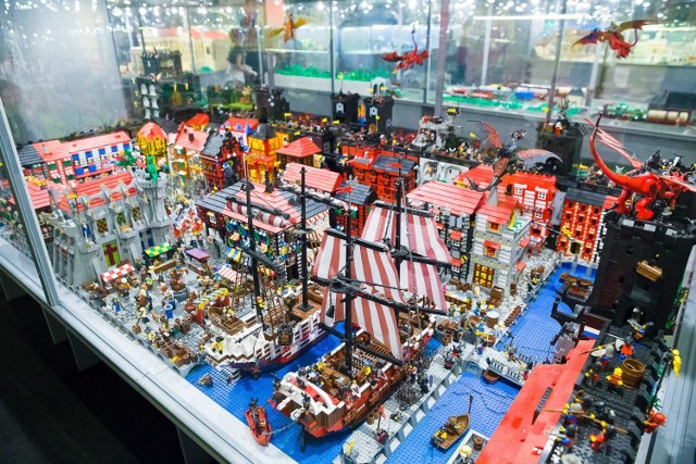 Zobacz niesamowite budowle z klocków LEGO (zdjęcia) | Tygodnik Ostrołęcki