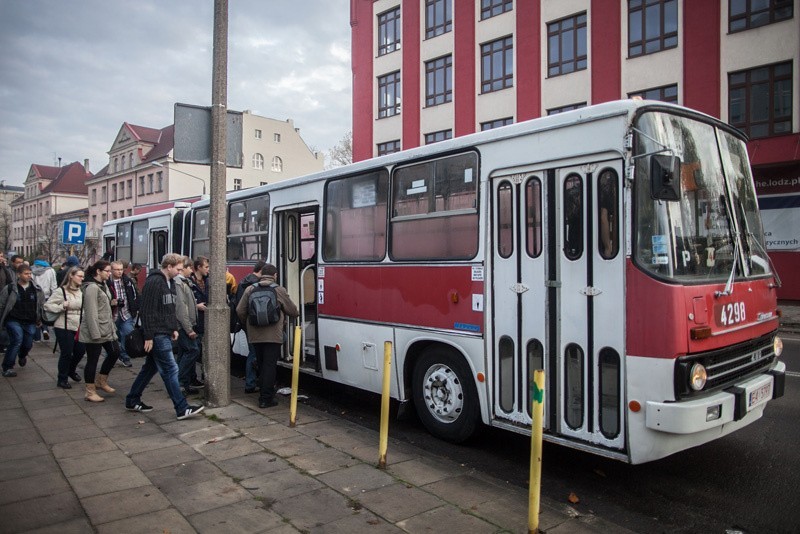 Po Łodzi starymi autobusami [zdjęcia]