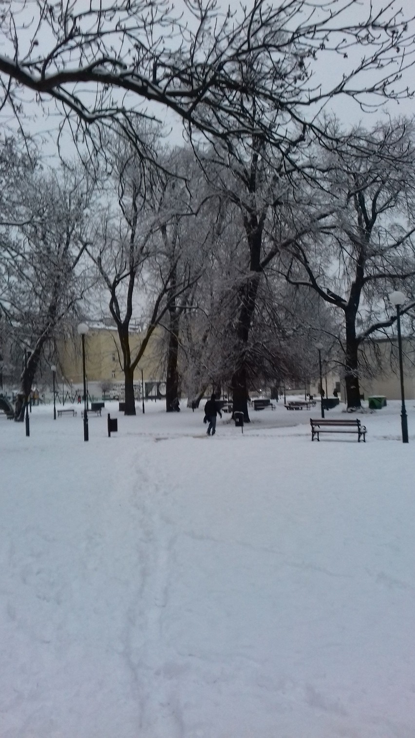 Lublin zasypany śniegiem. Czekamy na Wasze zdjęcia!