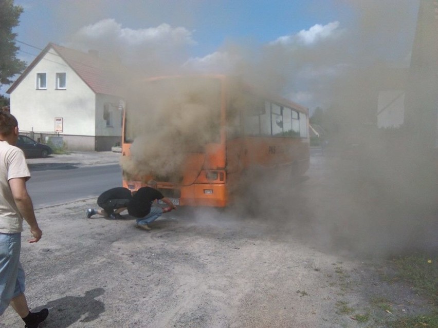 W Zawadzie zapalił się autobus PKS Zielona Góra.