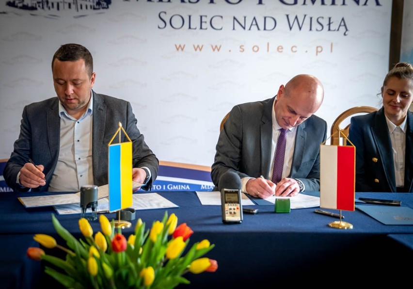 Solec nad Wisłą nawiązał współpracę z ukraińskim Teofipolem. Porozumienie dotyczy sfery gospodarczej i kulturowej