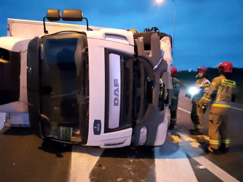 Wypadek na drodze krajowej nr 6 w Reblinku w gminie...