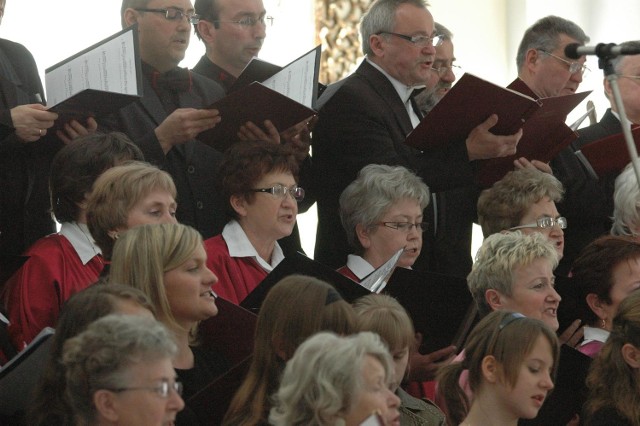 Chór Gaudium śpiewa m.in. w kościołach, na miejskich imprezach oraz rodzinnych uroczystościach
