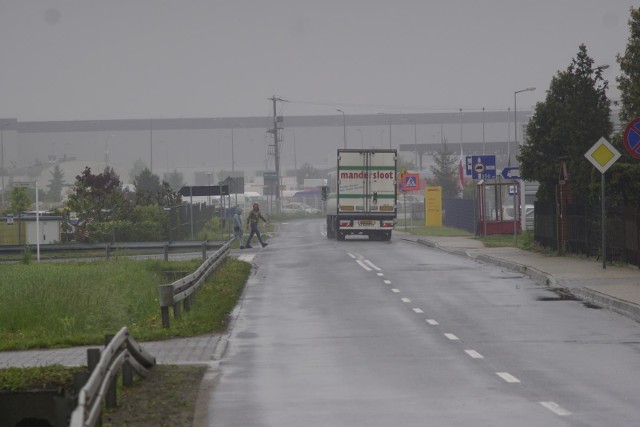 Wniosek na budowę obwodnicy Chomęcic w ramach Programu Rozwoju Gminnej i Powiatowej Infrastruktury Drogowej na lata 2016-2019.  Powiat wystąpił o dofinansowanie na kwotę 3 miliony złotych.