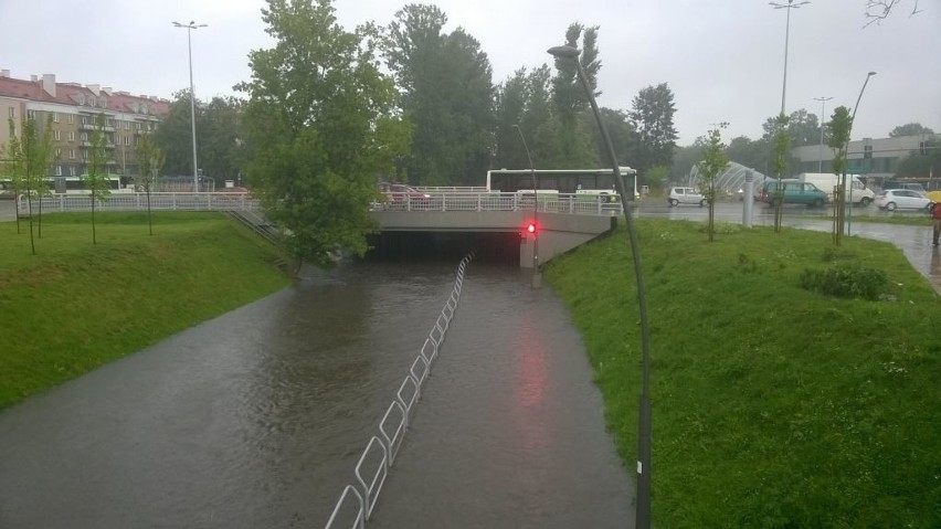 Ulewa zalewa Białystok