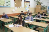Egzamin ósmoklasisty. ODPOWIEDZI z jęz. angielskiego. Ostatni dzień egzaminów próbnych! Sugerowane odpowiedzi (21.12.2018)