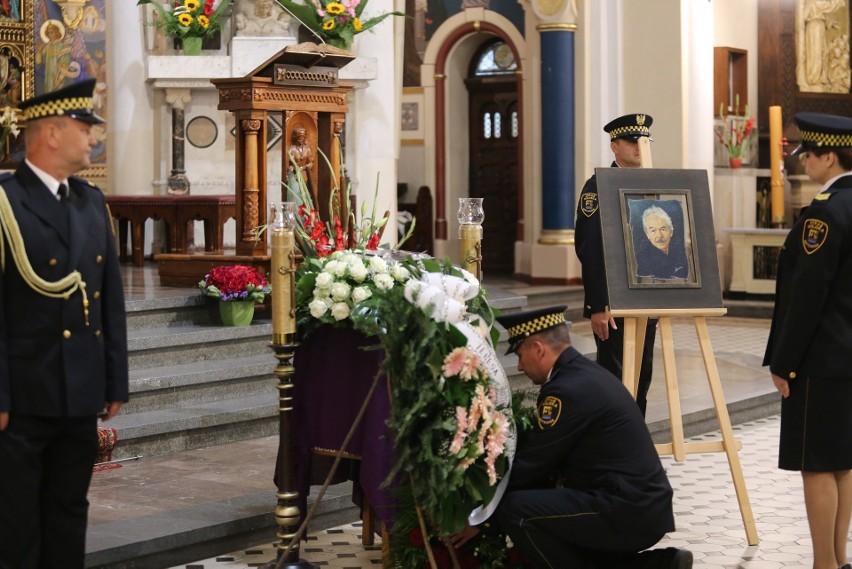 Bernard Krawczyk, aktor Teatru Śląskiego w Katowicach,...