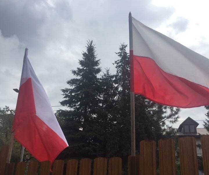 Flagi u byłej wiceprezydent Kielc Danuty Papaj. Pani Danuta...