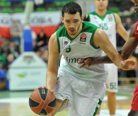 Aaron Cel zagrał w tym sezonie w 21 meczach. W tym sezonie w Tauron Basket Lidze rzucił dla Stelmetu Zielona Góra 176 punktów.