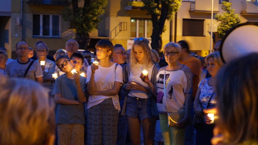 Częstochowianie protestowali dziś pod sądem