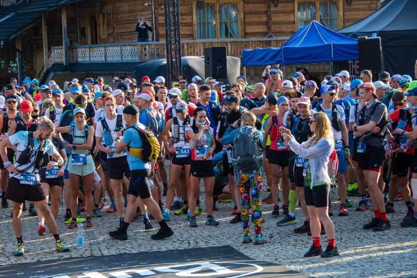 Kościelisko-Tatry. Wystartował Tatra Sky Maraton. Zawodnicy ruszyli na górską trasę liczącą 40 km