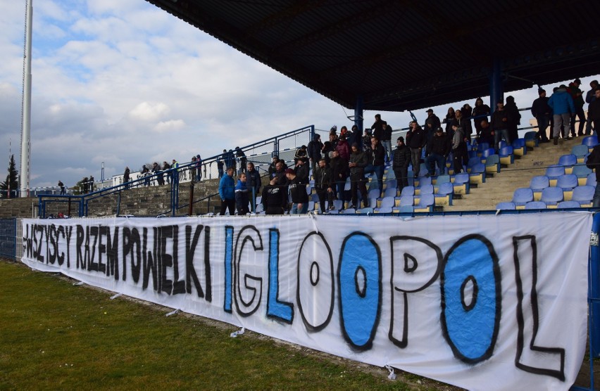 4 liga. Igloopol Dębica pokonał u siebie Polonię Przemyśl 3:0 [ZDJĘCIA KIBICÓW]