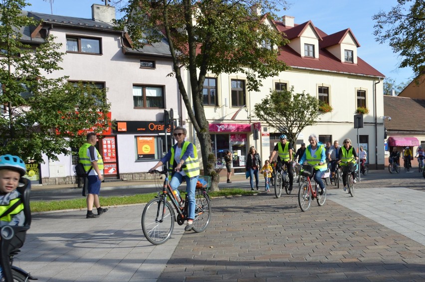 W gminie Skawina coraz więcej osób przesiada się na rower i...