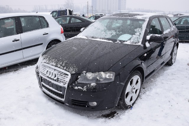 Audi A3 z 2004 roku kosztuje 18,9 tys. zł.