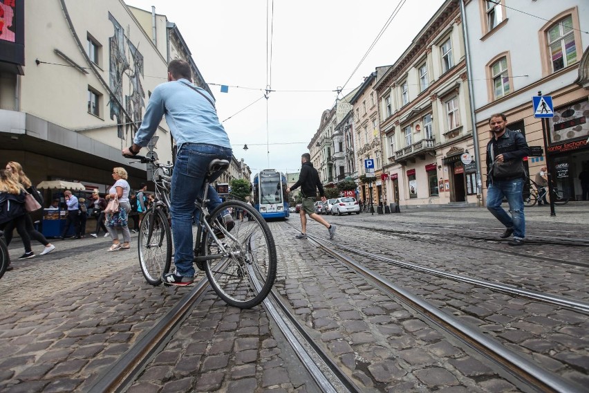 Przebudowa ul. Królewskiej, Podchorążych i Bronowickiej...