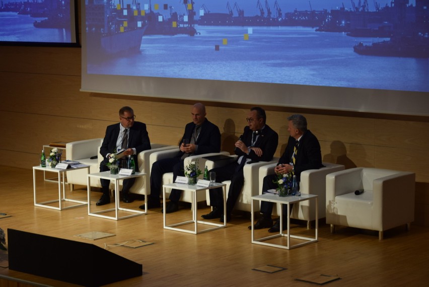 Forum Gospodarki Morskiej 2019 w Gdyni. Kilkuset gości, prelegenci z Polski i zagranicy [zdjęcia]