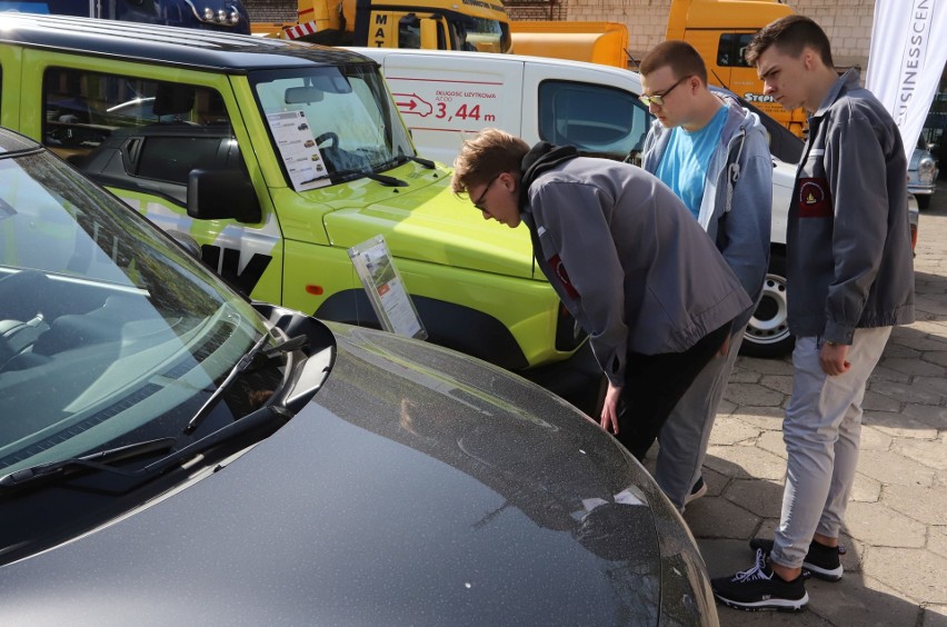 Piknik Motoryzacyjny 2019 w Zespole Szkół Samochodowych w...