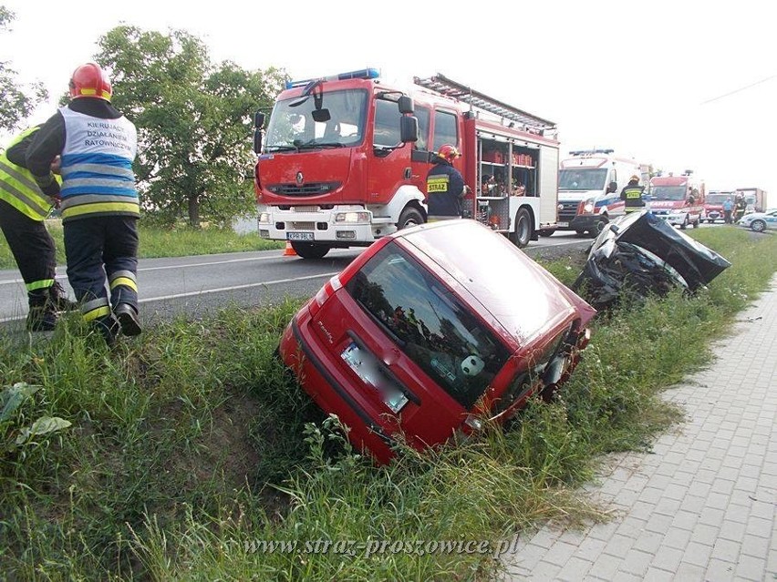 Hebdów. Wypadek na trasie Koszyce - Nowe Brzesko, 7 osób rannych