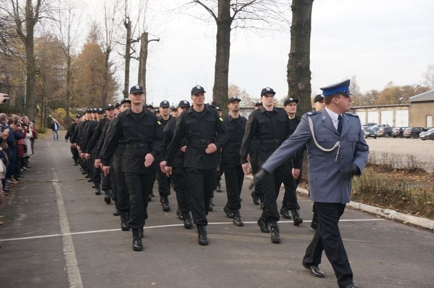 Ślubowanie policjantów w Katowicach