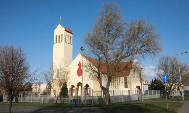 Parafia pod wezwaniem Chrystusa Miłosiernego:...