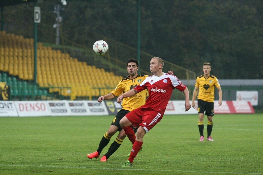 GKS Katowice - Dolcan 2:3 [RELACJA + ZDJĘCIA]. Piłkarze z Ząbek kąsali na Bukowej