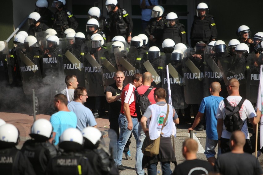 Demonstracja górników w Sosnowcu i Katowicach