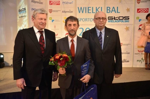 Henryk Synoracki (w środku) jest etatowym laureatem plebiscytu "Głosu"