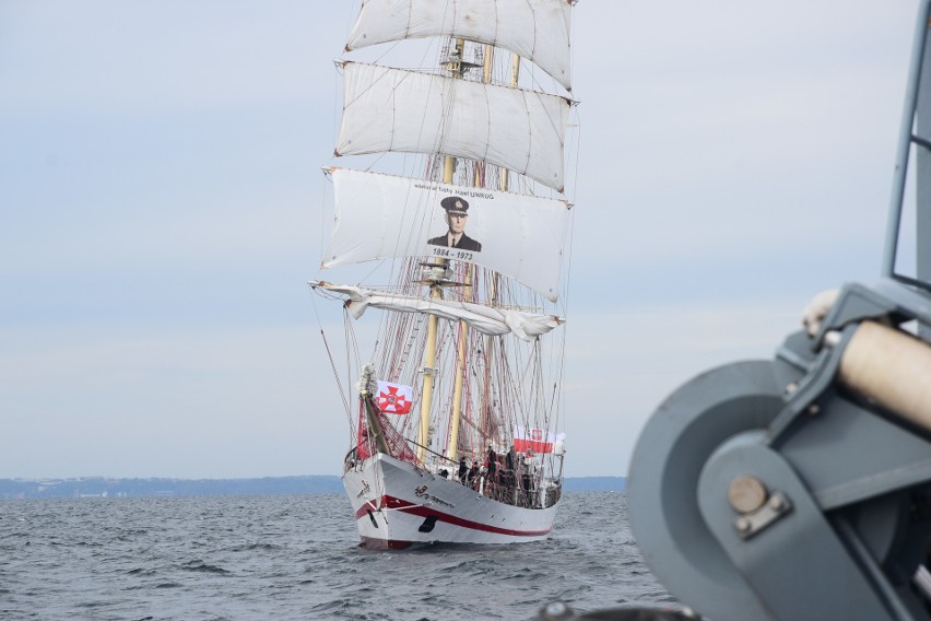 Niedzielne uroczystości pogrzebowe admirała floty Józefa...