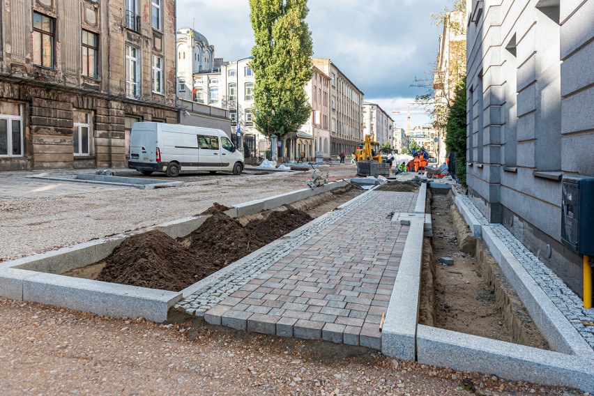 Remont ulicy Lipowej na półmetku. Co zostało do zrobienia? ZDJĘCIA