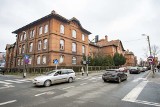 Poznań: Do szpitala na Polną wjedziemy z Bukowskiej? Szykują się przebudowy układu drogowego przed szpitalami