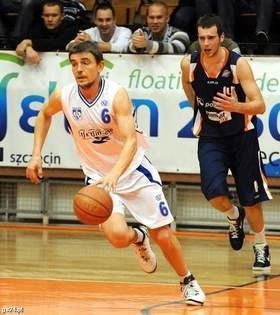 Koszykarze AZS Szczecin mają szansę na pierwsze miejsce w tabeli na koniec sezonu.