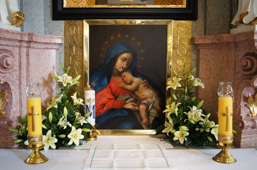 Profanacja obrazu Matki Bożej z Dzieciątkiem w parafii w Skoczowie [WIDEO + ZDJĘCIA]
