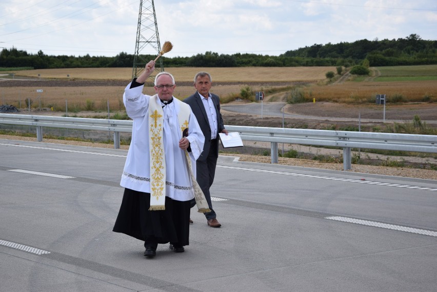 Autostradę uroczyście otwierano 2 sierpnia 2019 roku, a już...