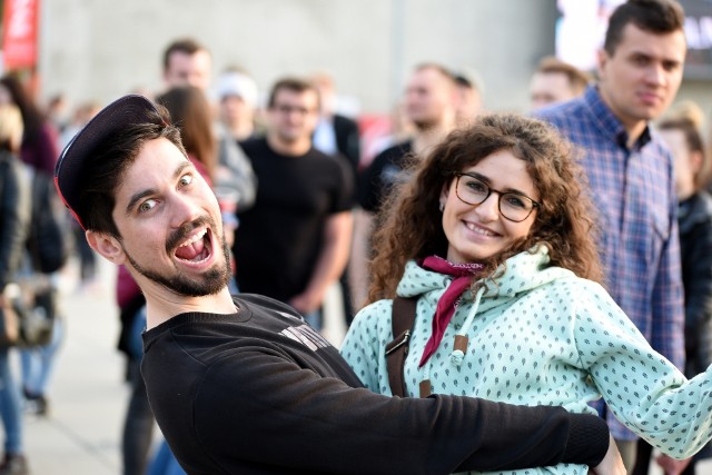 Juwenalia na Politechnice Śląskiej co roku przyciągają ogromną rzeszę studentów. Widać ich w całym mieście. W piątek, 17 maja, na scenie brać studencka znakomicie się bawiła podczas koncertów. Wystąpiły zespoły Jeden Osiem L, Łydka Grubasa, O.S.T.R., a gwiazdą wieczoru był Oberschlesien. Oglądajcie zdjęcia